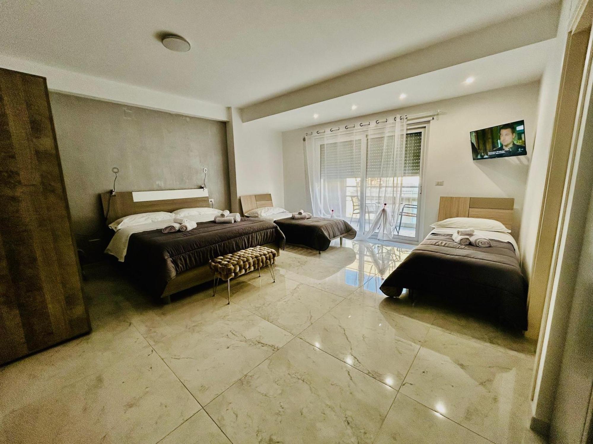 Bed & Breakfast Aqua Marine - And *